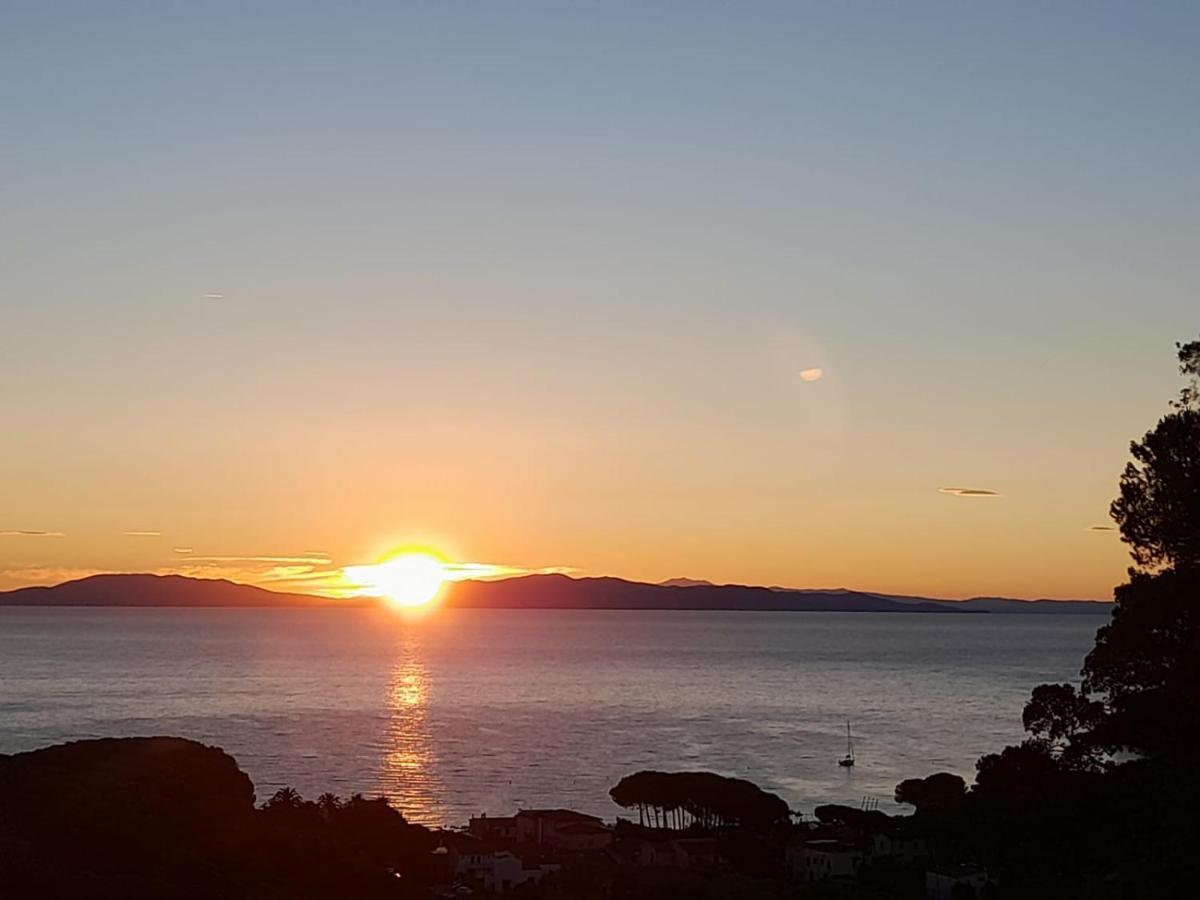 Villa Gualdo Piscina Vista Mare Capoliveri  Εξωτερικό φωτογραφία