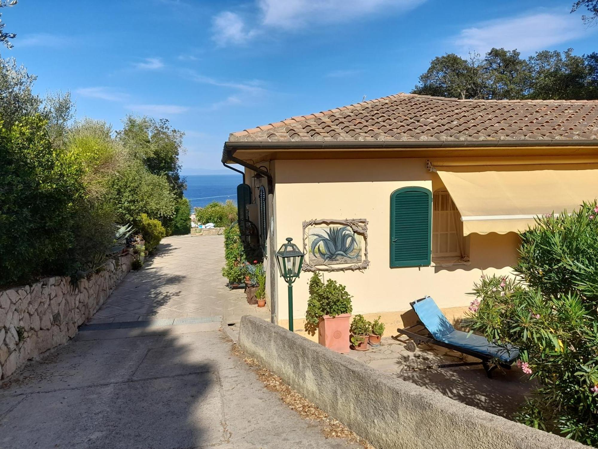 Villa Gualdo Piscina Vista Mare Capoliveri  Εξωτερικό φωτογραφία
